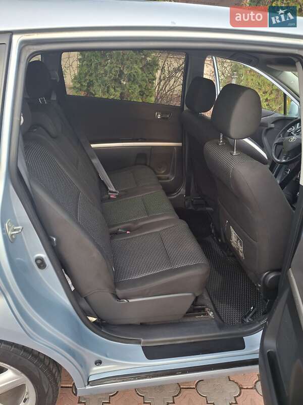 Минивэн Toyota Corolla Verso 2006 в Могилев-Подольске фото 19 Минивэн Toyota Corolla Verso 2006 в Могилев-Подольске