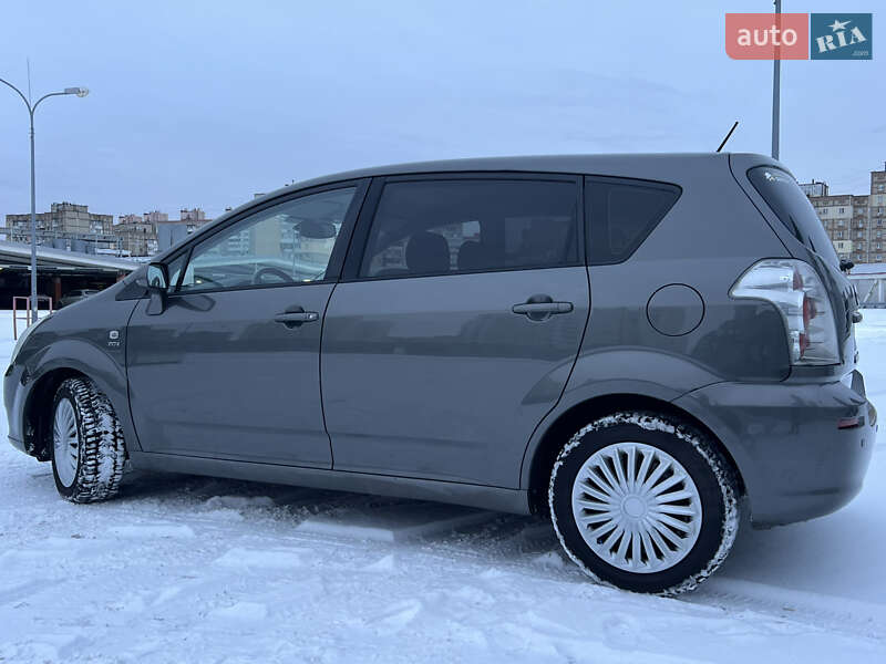 Мінівен Toyota Corolla Verso 2004 в Києві