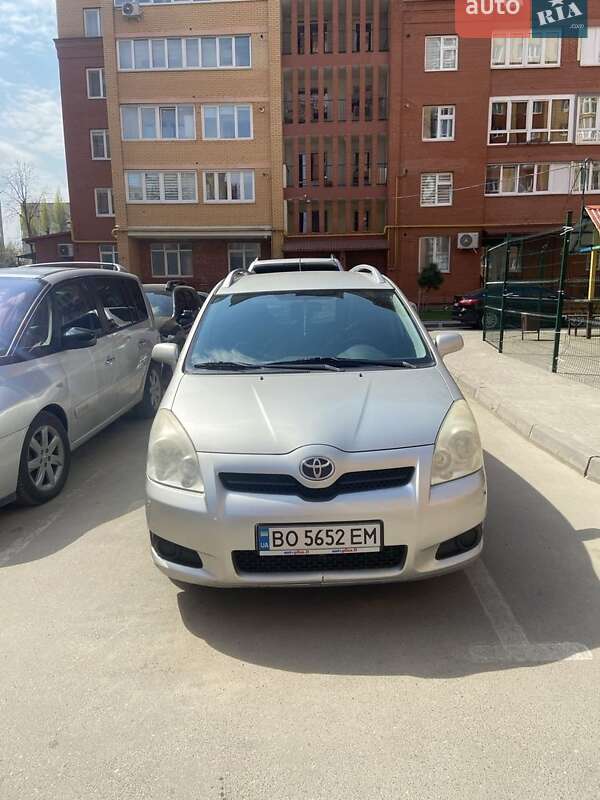 Toyota Corolla Verso 2008
