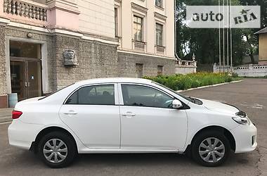 Седан Toyota Corolla 2013 в Каменском