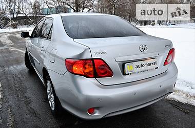 Седан Toyota Corolla 2008 в Киеве