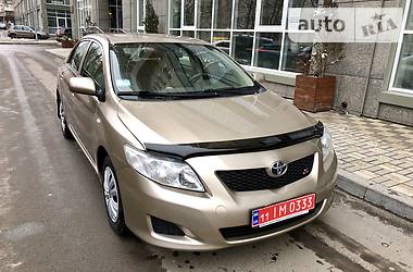 Седан Toyota Corolla 2009 в Києві