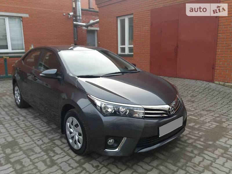 Toyota Corolla 2013 года