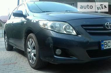 Седан Toyota Corolla 2008 в Львове