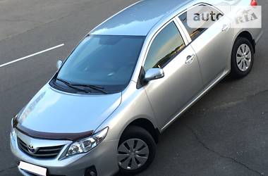 Седан Toyota Corolla 2013 в Одессе