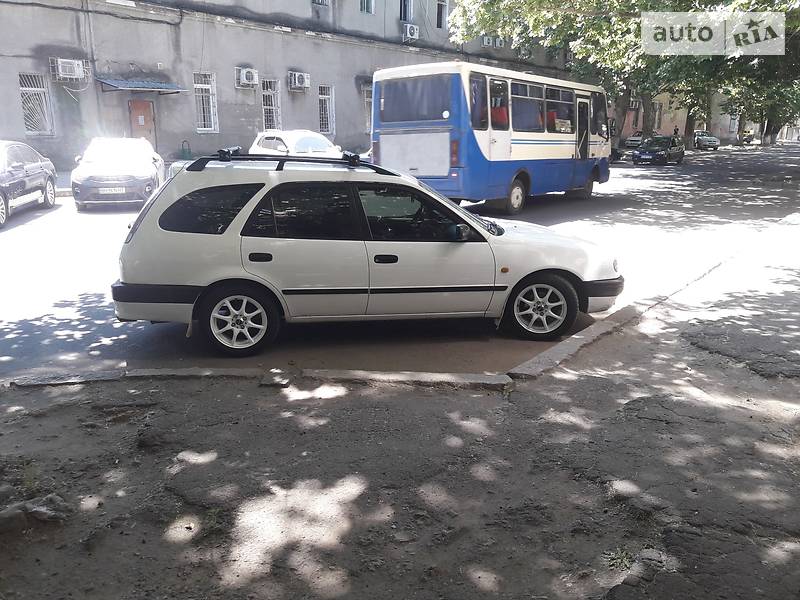 Універсал Toyota Corolla 1997 в Одесі
