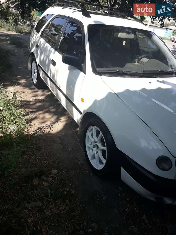 Універсал Toyota Corolla 1997 в Одесі