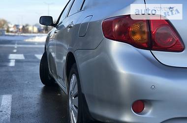 Седан Toyota Corolla 2007 в Виннице