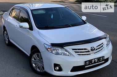 Седан Toyota Corolla 2011 в Одессе