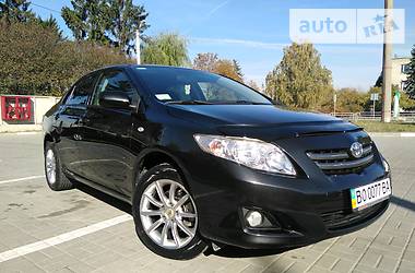 Седан Toyota Corolla 2008 в Тернополе