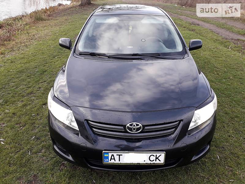 Седан Toyota Corolla 2008 в Івано-Франківську