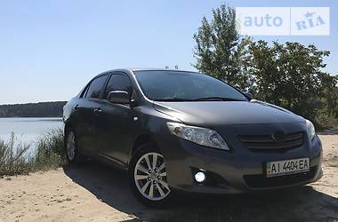 Седан Toyota Corolla 2008 в Киеве