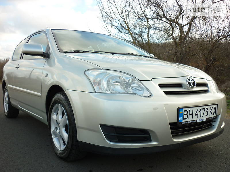 Toyota corolla 2006 хэтчбек