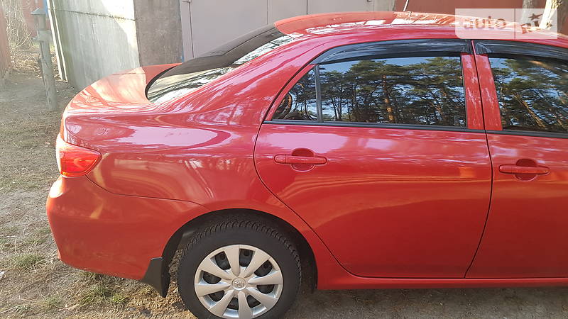 Седан Toyota Corolla 2010 в Броварах