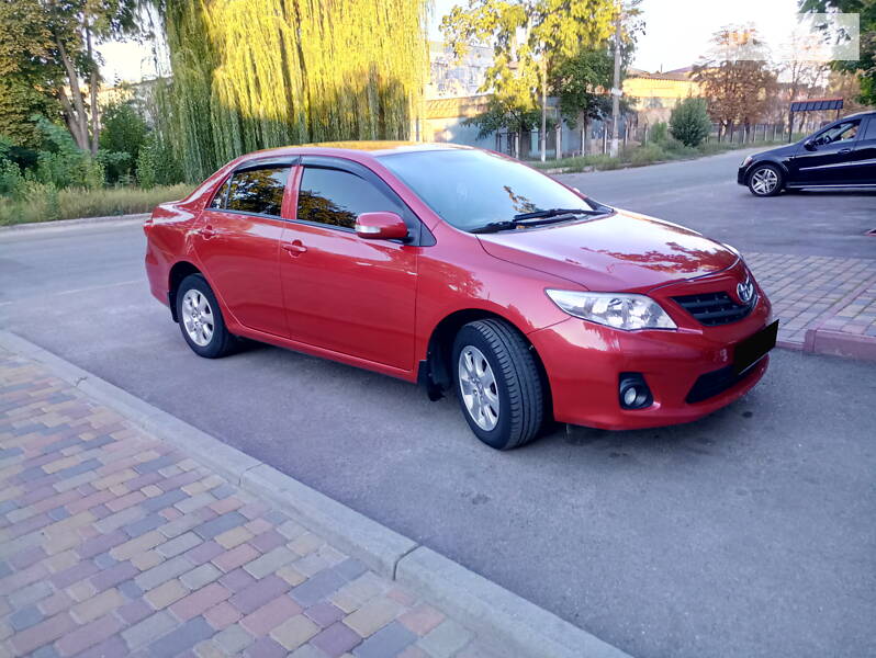 Седан Toyota Corolla 2010 в Броварах