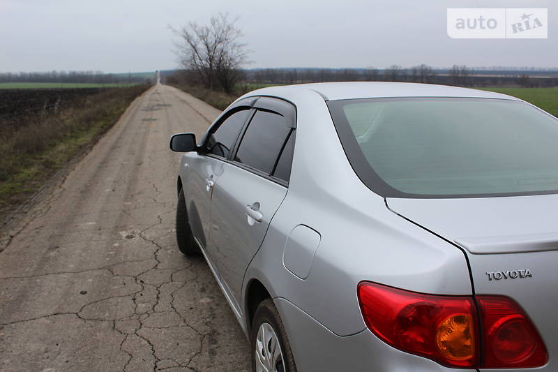 Седан Toyota Corolla 2008 в Бобринці