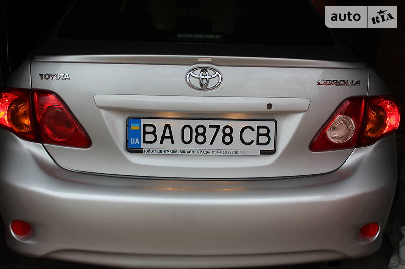 Седан Toyota Corolla 2008 в Бобринці