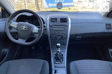 Седан Toyota Corolla 2011 в Херсоне