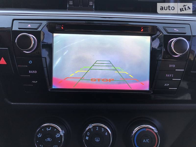 Седан Toyota Corolla 2013 в Киеве фото 5 Седан Toyota Corolla 2013 в Киеве