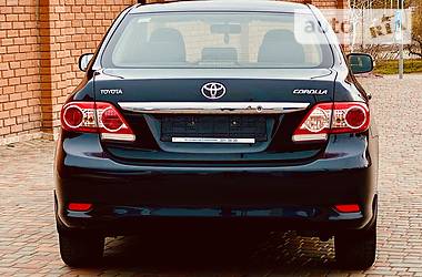 Седан Toyota Corolla 2012 в 