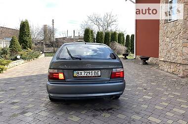 Хетчбек Toyota Corolla 1993 в 
