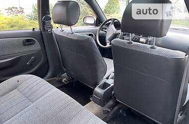 Хетчбек Toyota Corolla 1993 в 
