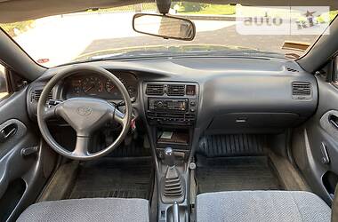 Хетчбек Toyota Corolla 1993 в 