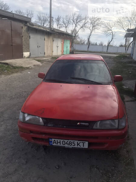 Седан Toyota Corolla 1992 в Краматорську