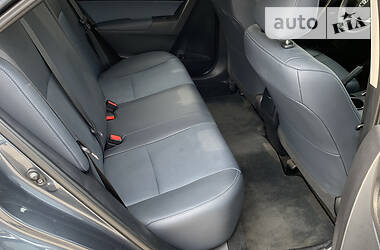 Седан Toyota Corolla 2015 в 