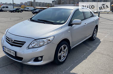 Седан Toyota Corolla 2007 в 
