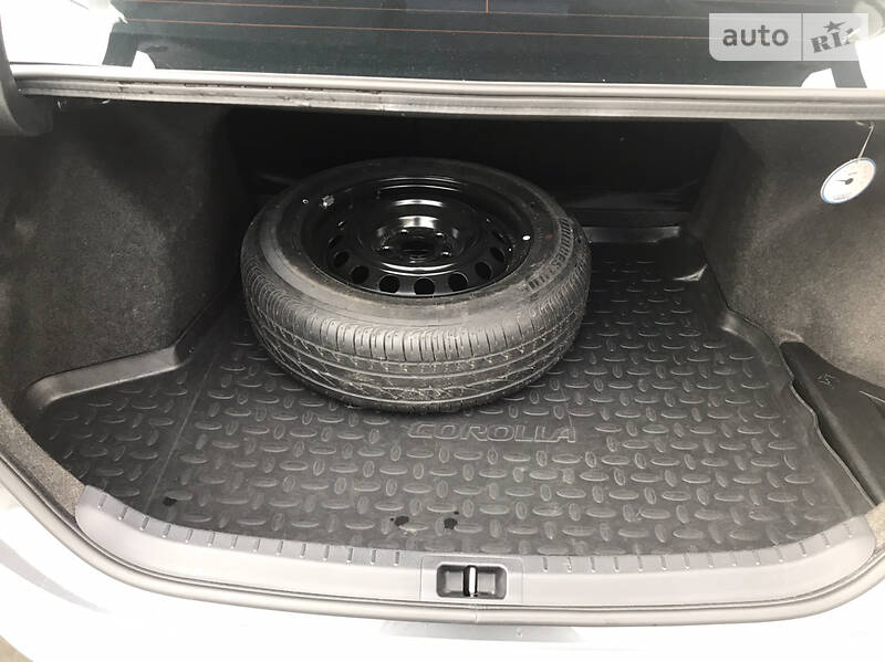 Седан Toyota Corolla 2015 в Харкові фото 11 Седан Toyota Corolla 2015 в Харкові