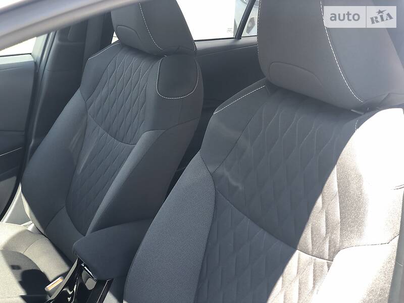 Седан Toyota Corolla 2019 в Рівному