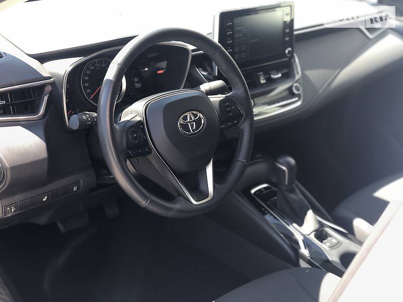Седан Toyota Corolla 2019 в Рівному