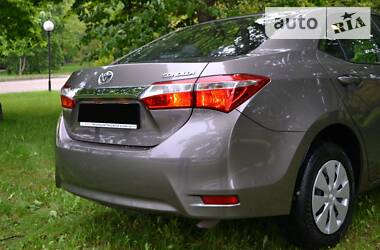 Седан Toyota Corolla 2016 в 