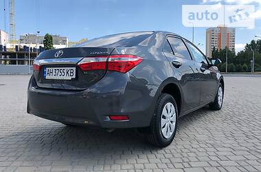 Седан Toyota Corolla 2016 в 