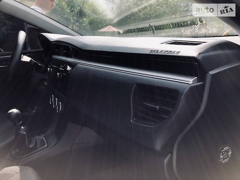 Седан Toyota Corolla 2013 в Богородчанах