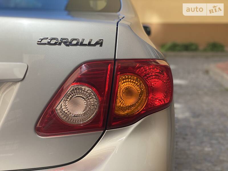 Седан Toyota Corolla 2008 в Києві