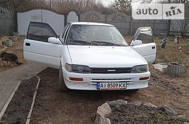 Хэтчбек Toyota Corolla 1987 в 