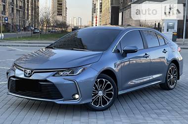 Седан Toyota Corolla 2020 в Одессе