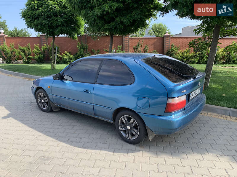Хэтчбек Toyota Corolla 1996 в Одессе фото 3 Хэтчбек Toyota Corolla 1996 в Одессе
