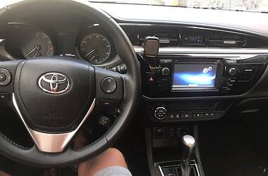 Седан Toyota Corolla 2015 в Житомире