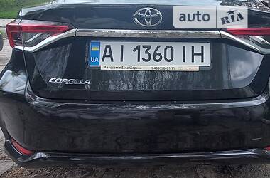 Седан Toyota Corolla 2019 в Василькове