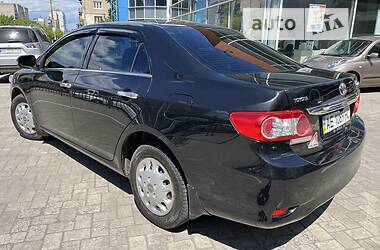 Седан Toyota Corolla 2012 в Днепре