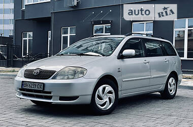 Универсал Toyota Corolla 2003 в 