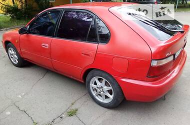 Хетчбек Toyota Corolla 1996 в Ватутіному