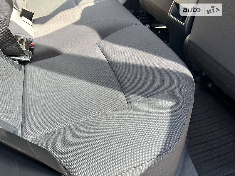 Седан Toyota Corolla 2020 в Киеве