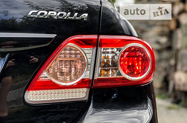 Седан Toyota Corolla 2011 в 