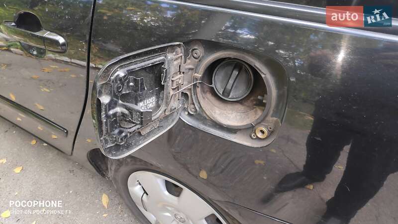 Універсал Toyota Corolla 2004 в Дніпрі