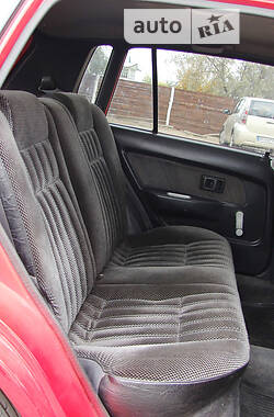 Хетчбек Toyota Corolla 1987 в 