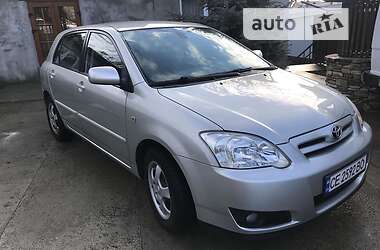 Хэтчбек Toyota Corolla 2005 в Черновцах